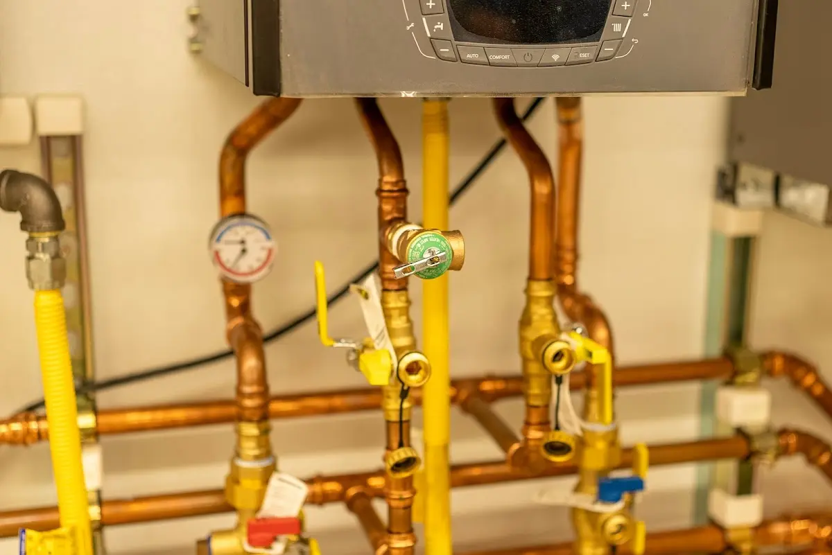 Licensed technician providing Slab Leak Repair for a homeowner in Sachse